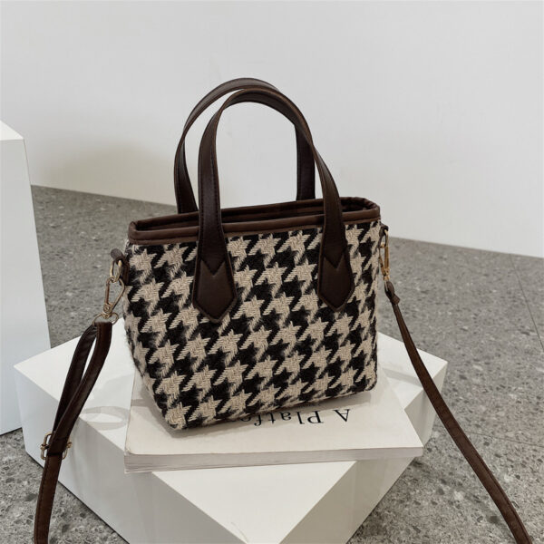 Houndstooth Shoulder Bag – Stylish, versatile checkerboard design, perfect as a messenger or tote for women. - Image 4